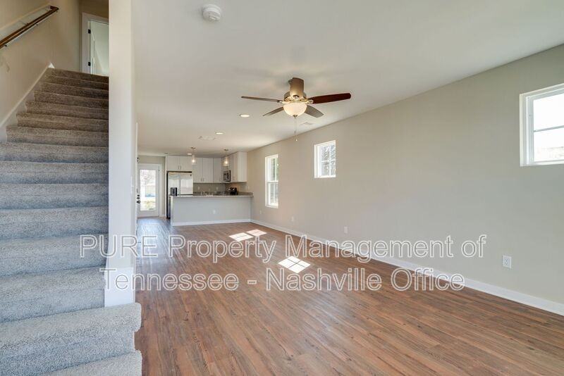 600 Hadley Village Blvd - Photo 3 of 29