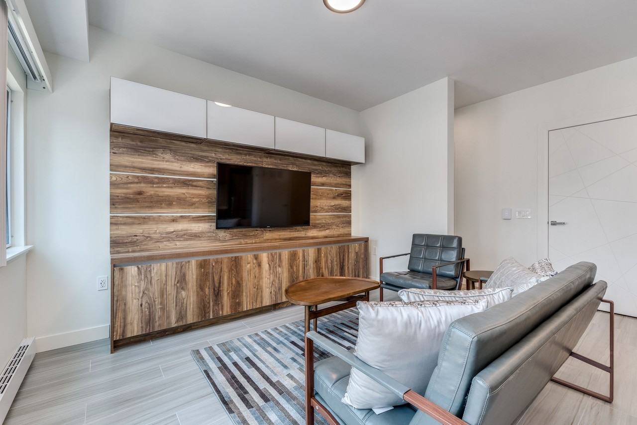 1168 Pendrell Street - Photo 4