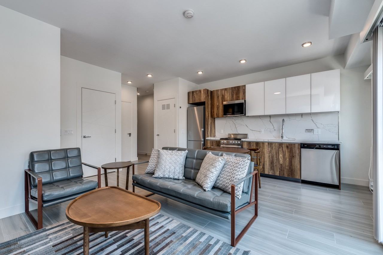 1168 Pendrell Street - Photo 6