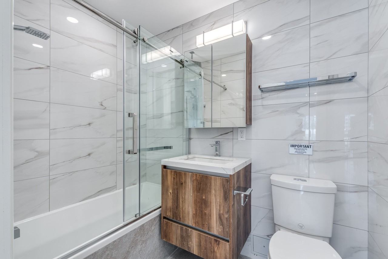 1168 Pendrell Street - Photo 8