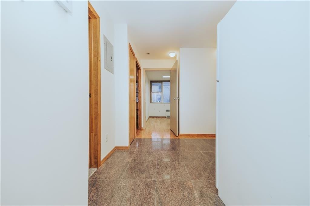 1749 E 16Th St - Photo 2 of 11
