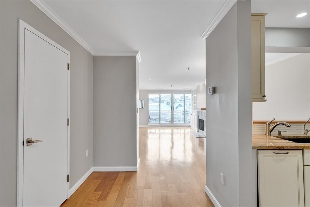 4 Canal Park - Photo 3 of 11