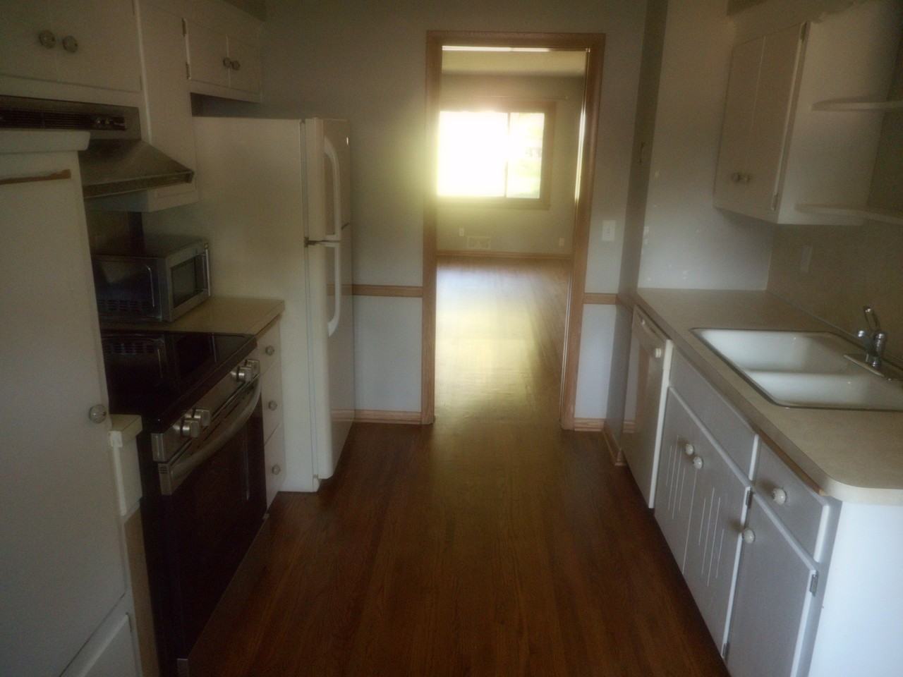 6939 Washburn Ave S - Photo 5 of 16