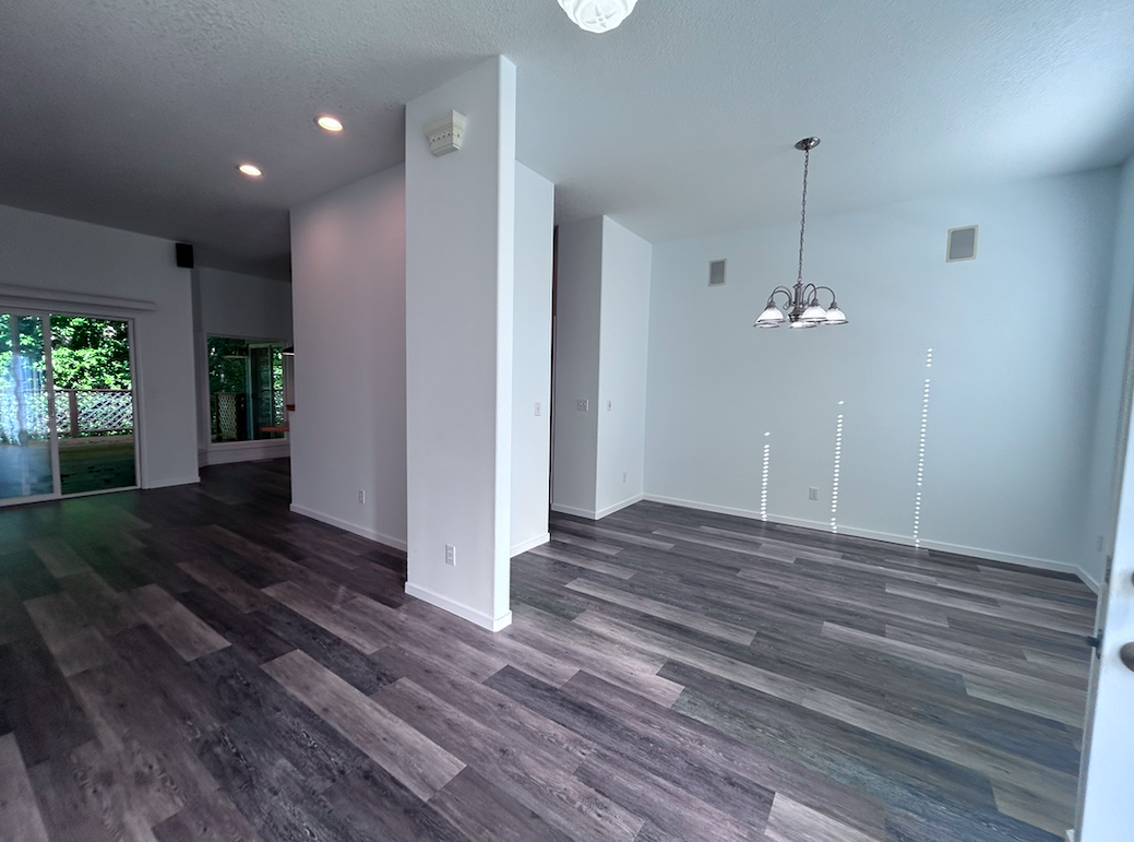 1050 Peacock St #NA - Photo 3 of 30