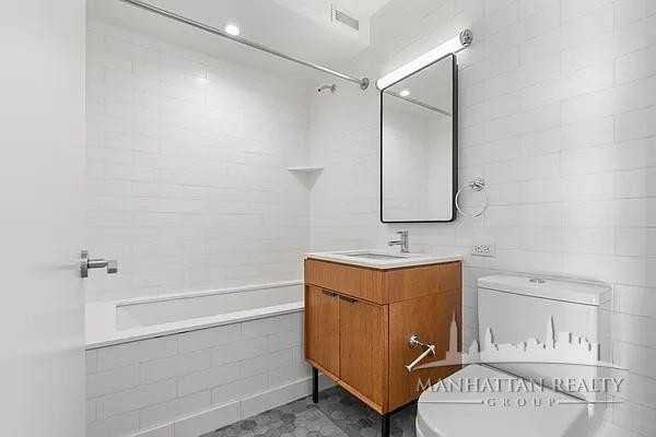 East 54th Street #601 - Photo 7 of 13