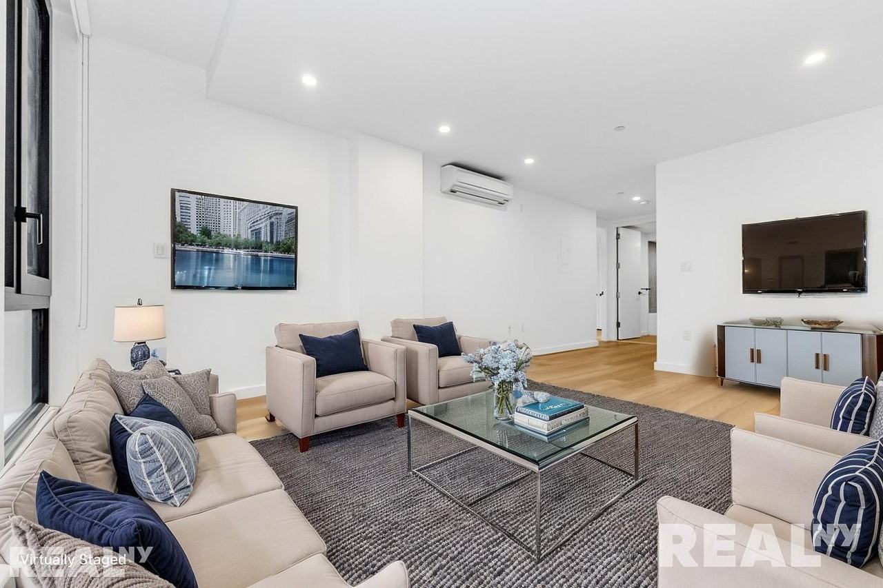 Pacific St #810 - Photo 3 of 11