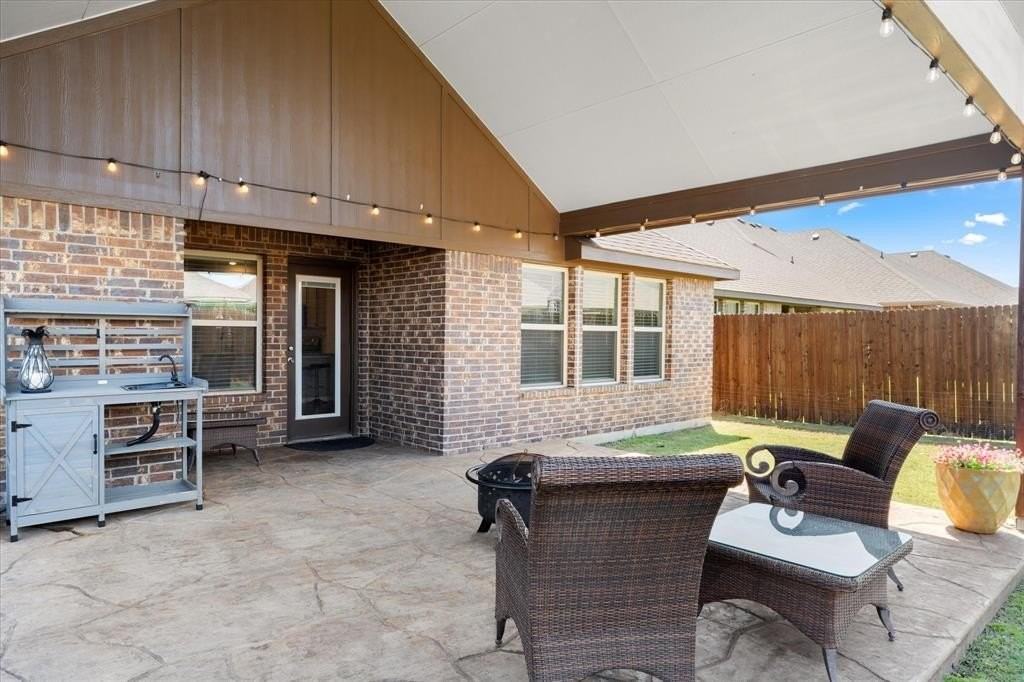 137 Red Hickory Drive - Photo 6 of 29