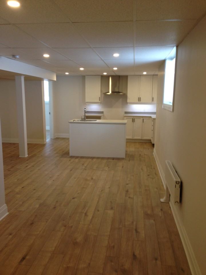 32 Lowrey Street - Photo 3 of 9