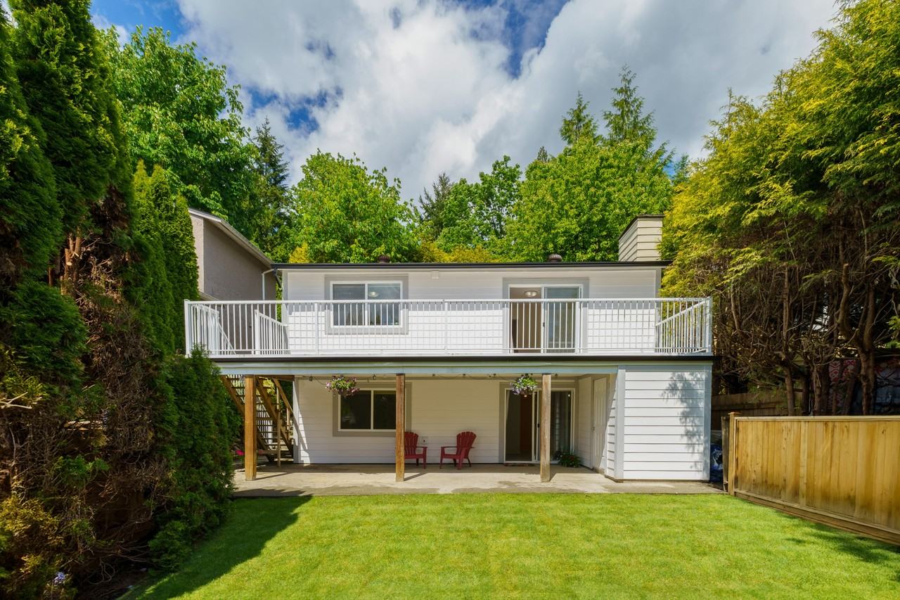 723 Appleyard Crt - Photo 2 of 37