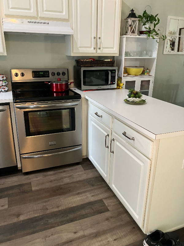 3845 Merestone Dr - Photo 3 of 10