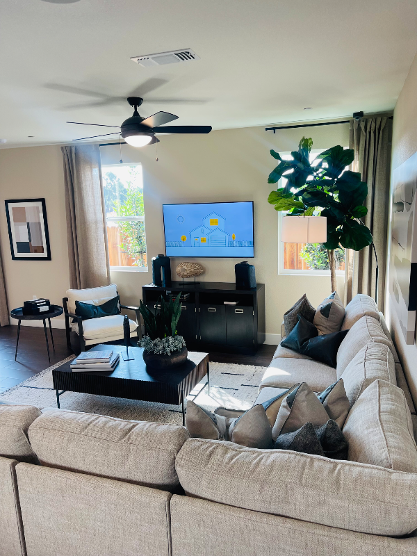 1533 Blackfish Way - Photo 7 of 12