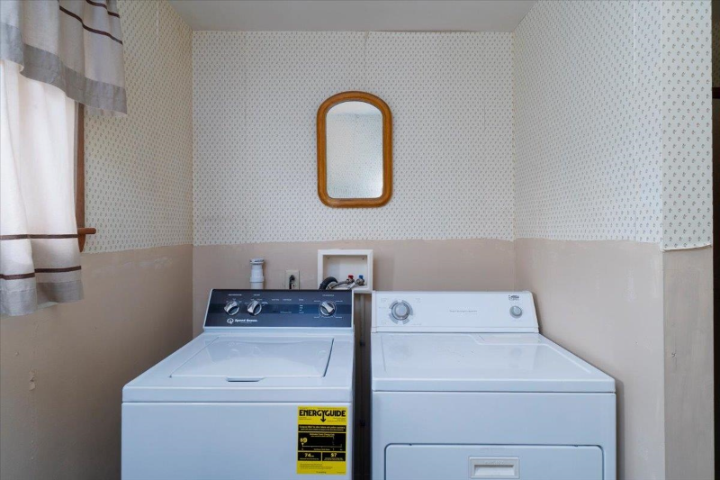 411 Route 7 S - Photo 2 of 15