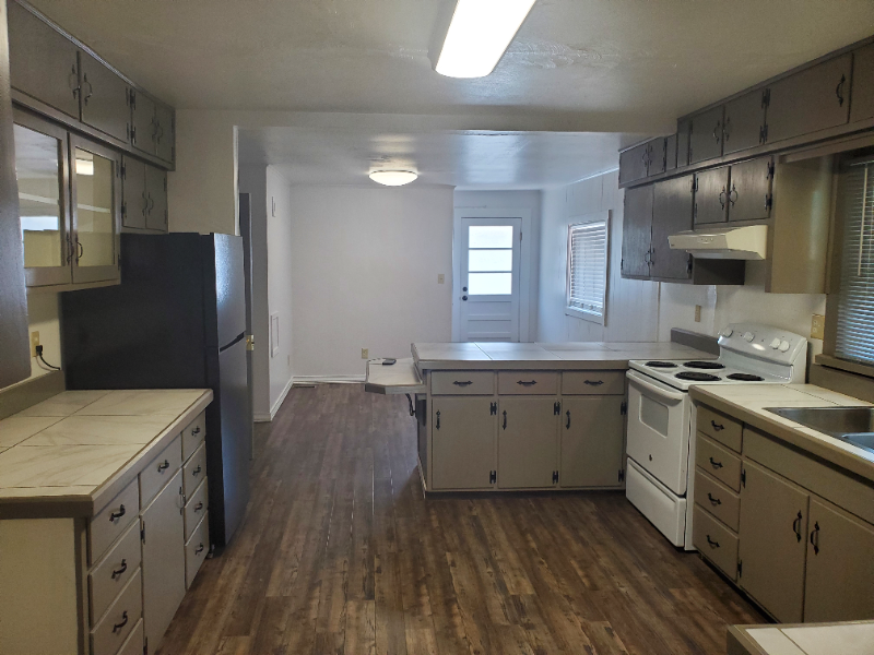 358 E Lincoln Rd - Photo 2 of 20