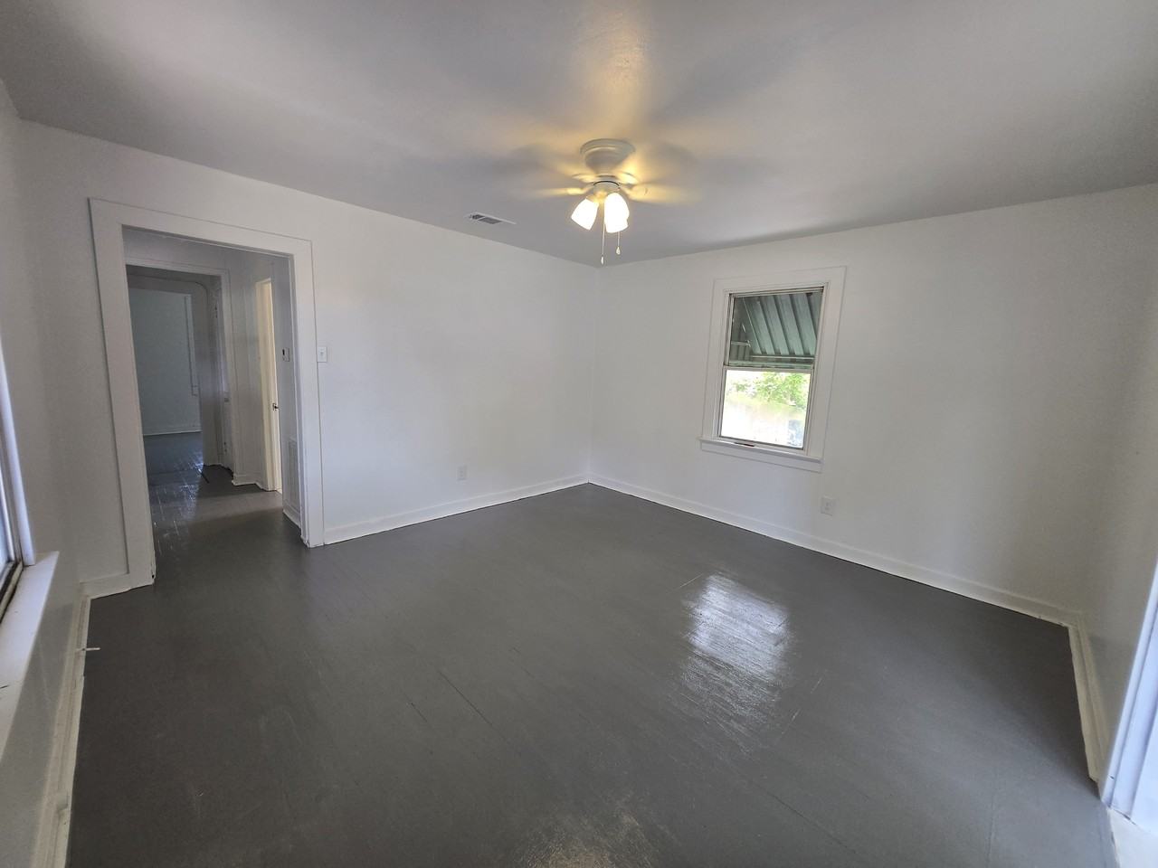 428 Papworth Ave #NA - Photo 5 of 11