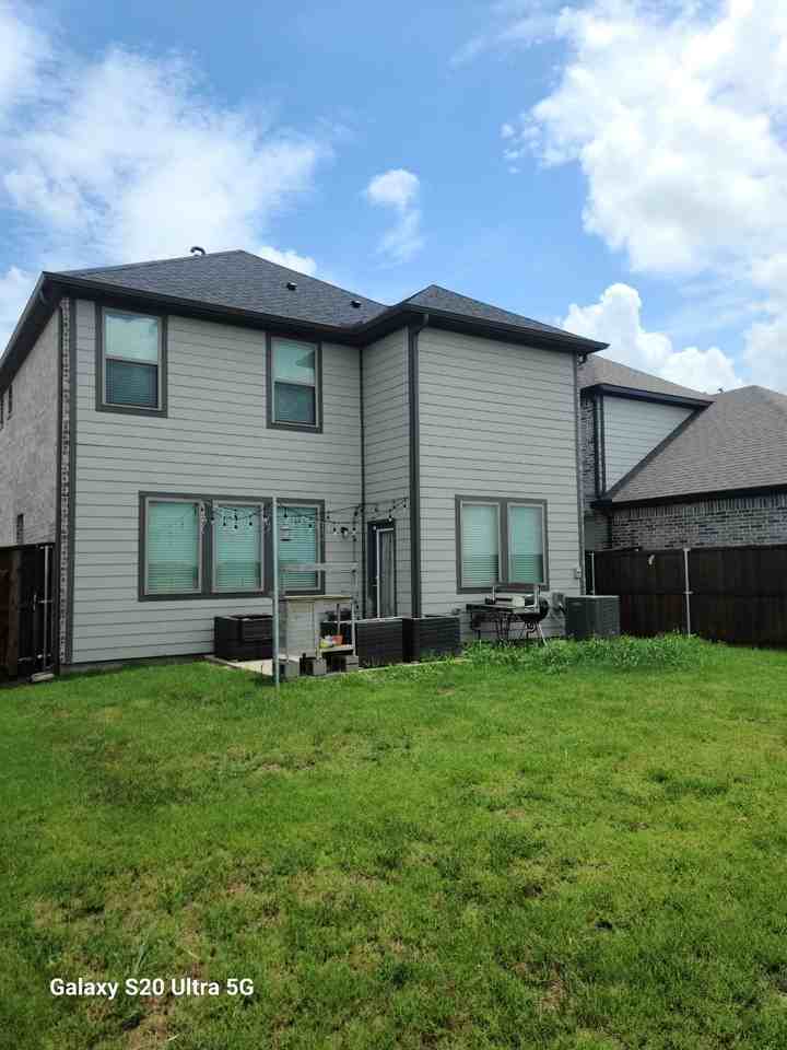 2433 Green River Rd #NA - Photo 2 of 50