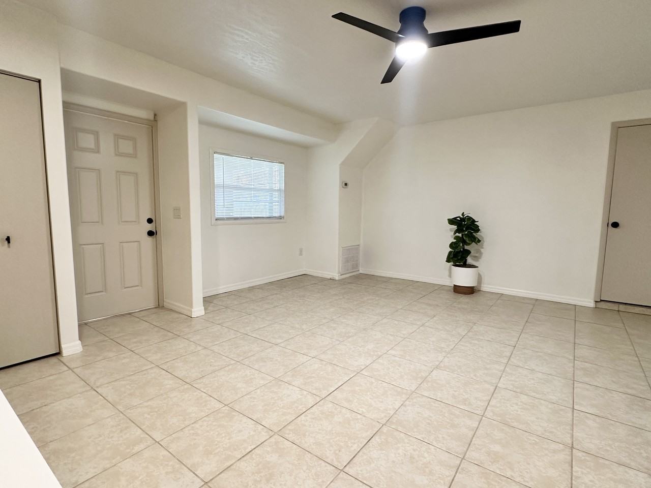 359 Peggy Cir Ne #1 - Photo 3 of 16