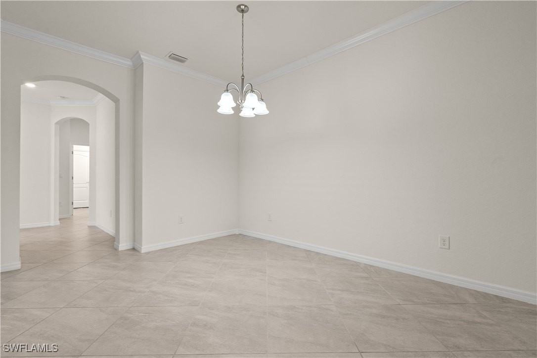 4240 Lemongrass Dr - Photo 5 of 24