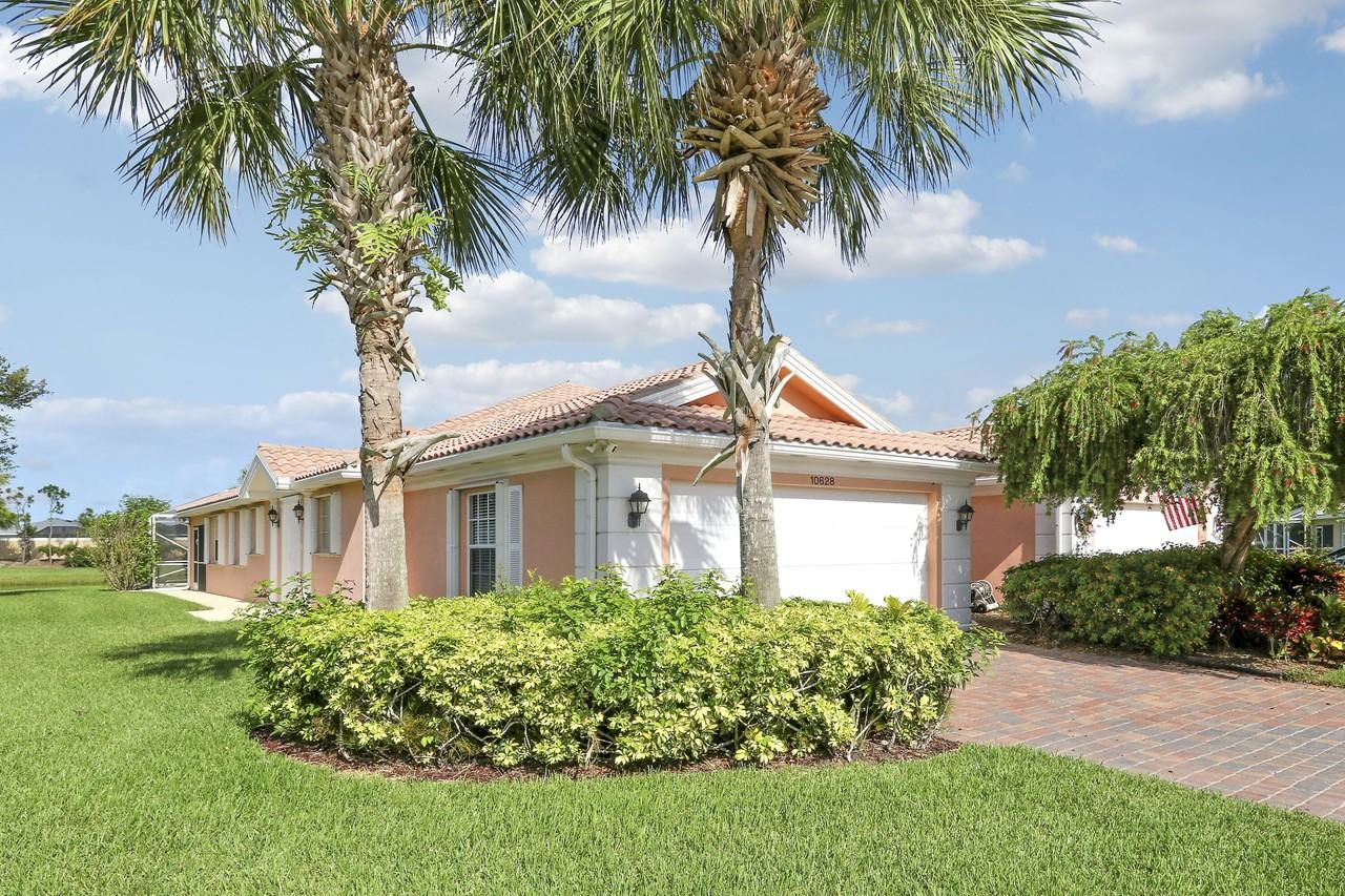 10628 Sw Hartwick Dr - Photo 4 of 49