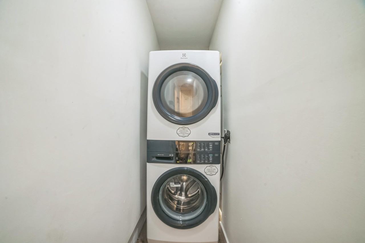 Mcfall Ave - Photo 5 of 7