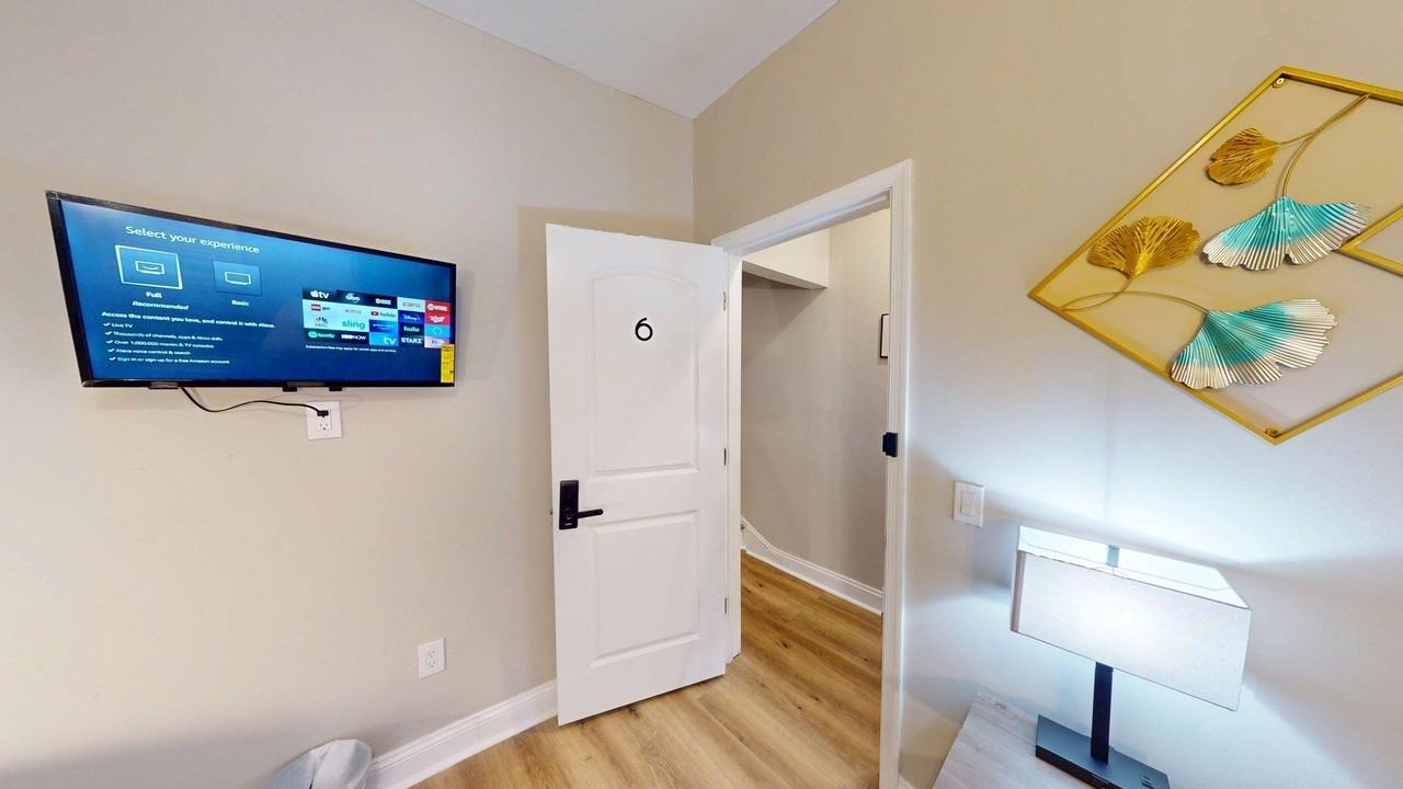 Madison Ave - Photo 7 of 20