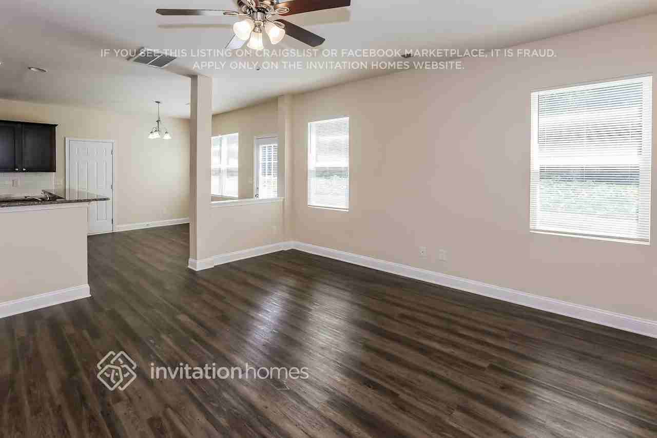 142 Sassafras Rd - Photo 6 of 18