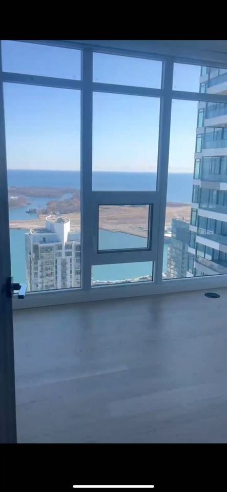 3 Concord Cityplace Way - Photo 2 of 9