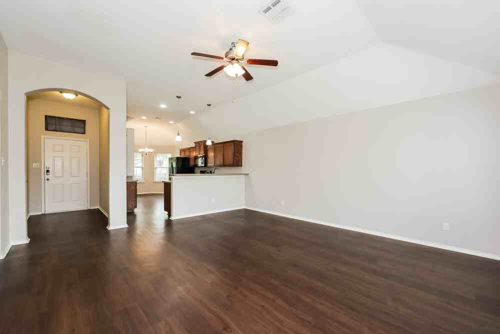 11929 Long Stone Dr - Photo 3 of 16