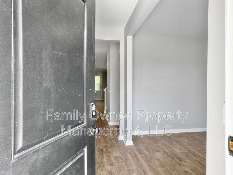 422 Blue Elderberry Run - Photo 5 of 50