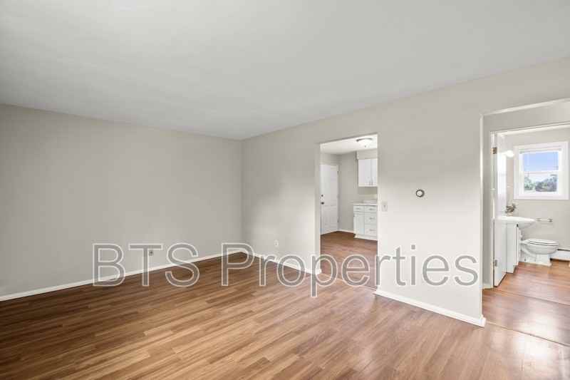 305 North Pleasant View Street - Photo 7 of 14