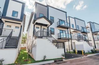 716 Seaport Dr ##A - Photo 1 of 1