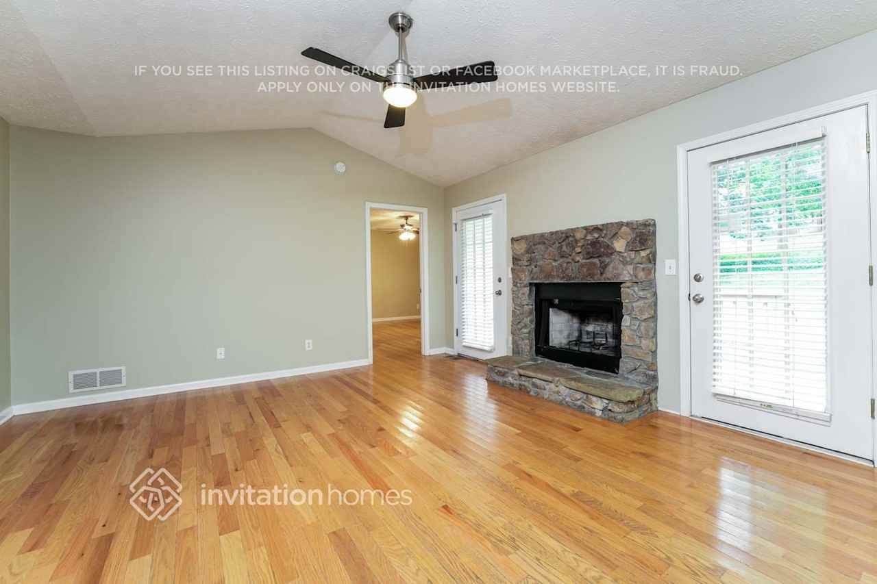 6448 Wildwood Trl - Photo 3 of 17