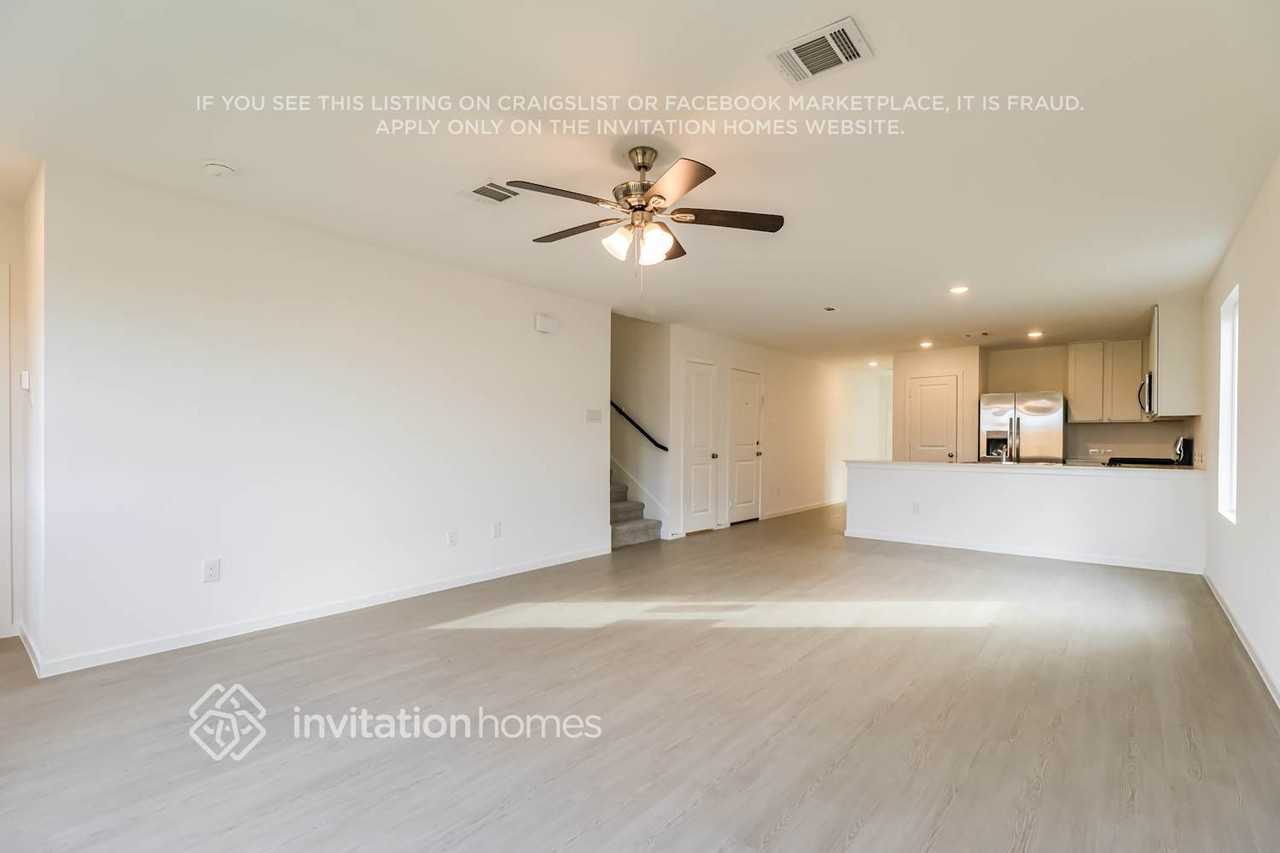 16488 Blossom Grove Dr - Photo 6 of 18