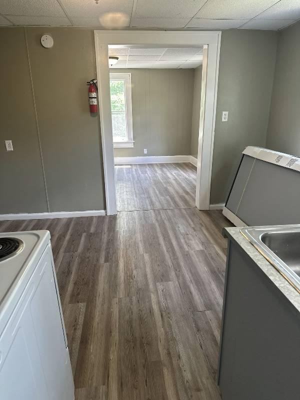 1449 MAPLE AVE - Photo 2 of 4