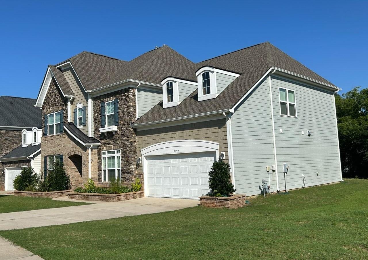 9652 Mcgruden Dr Nw - Photo 3 of 20