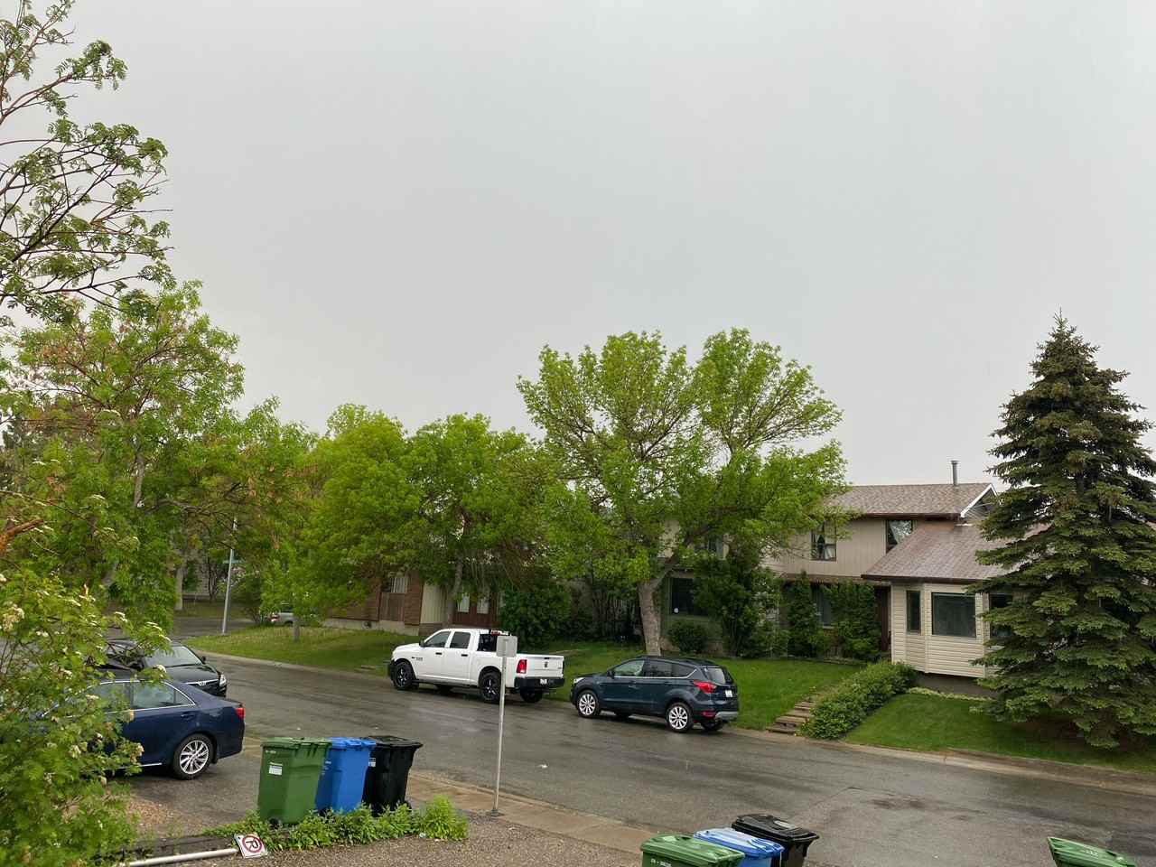 728 Whitehill Way Northeast - Photo 3 of 18