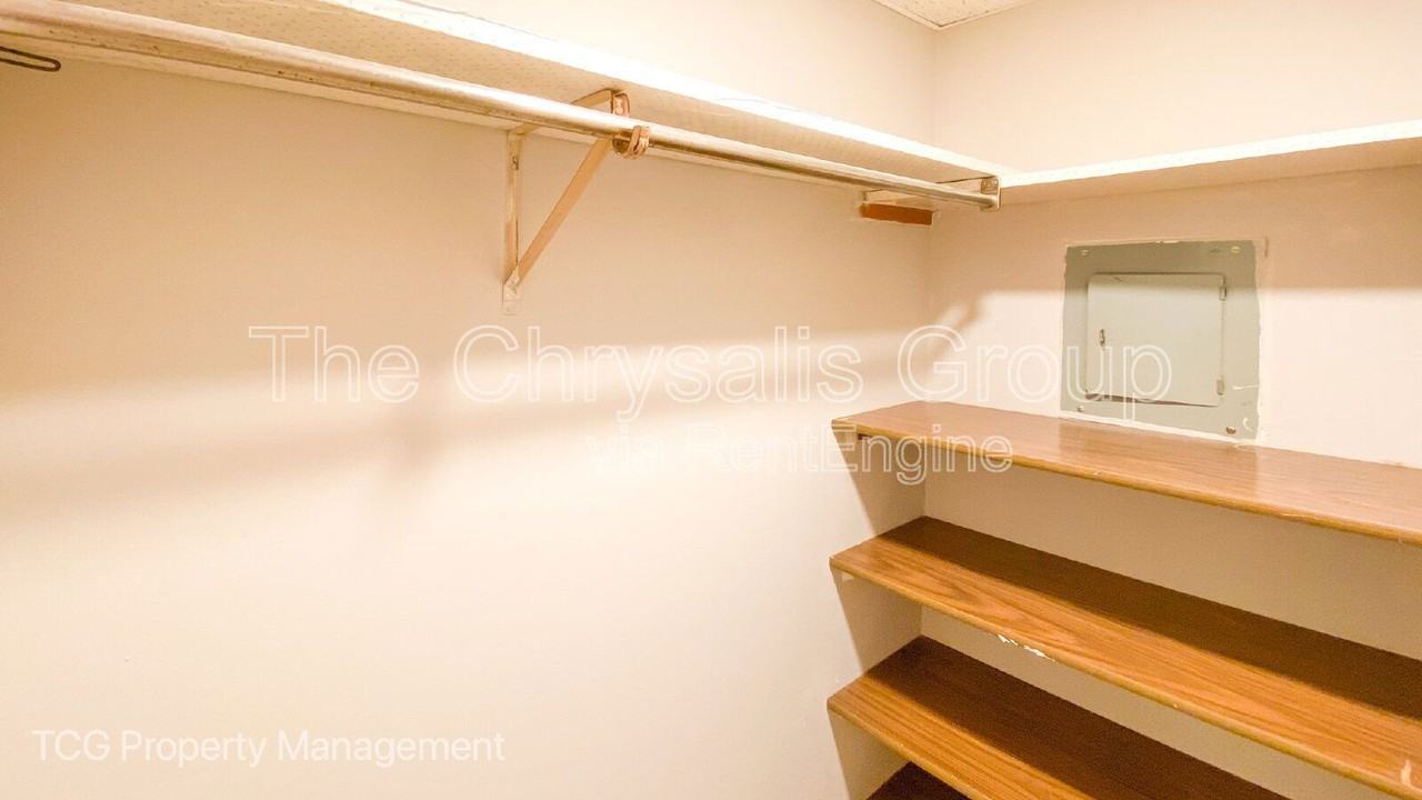 2402 Marquette Rd #1 - Photo 5 of 5