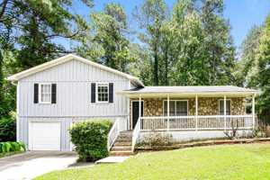 featured image of 1622 Blackwell Rd
