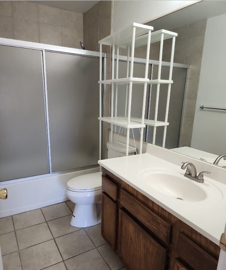 5885 El Cajon Blvd #318 - Photo 2 of 11