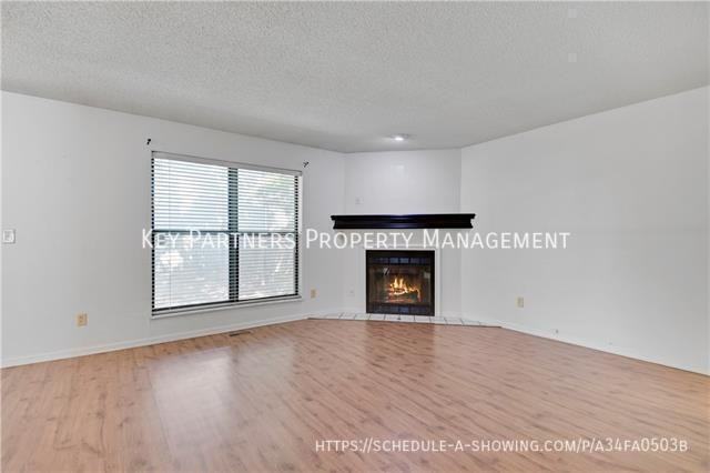 13330 Walnut St - Photo 3 of 23