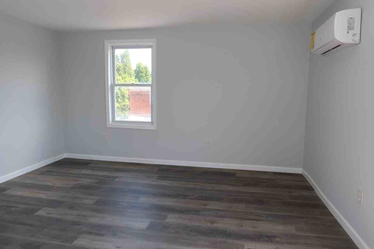 16 E Ridge St #2 - Photo 6 of 13