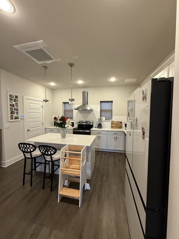 310 Tendick St #NA - Photo 6 of 15