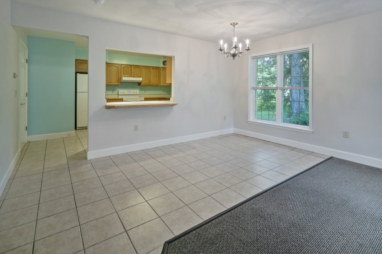 820 Hanshaw Rd #B - Photo 3 of 18