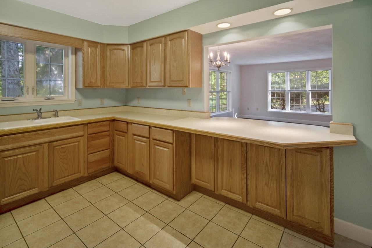 820 Hanshaw Rd #B - Photo 7 of 18