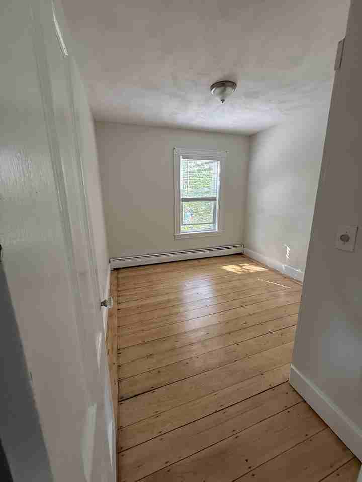 24 Elliot Ter #24 - Photo 5 of 12