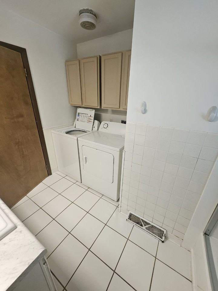 226 4th St E #NA - Photo 3 of 17