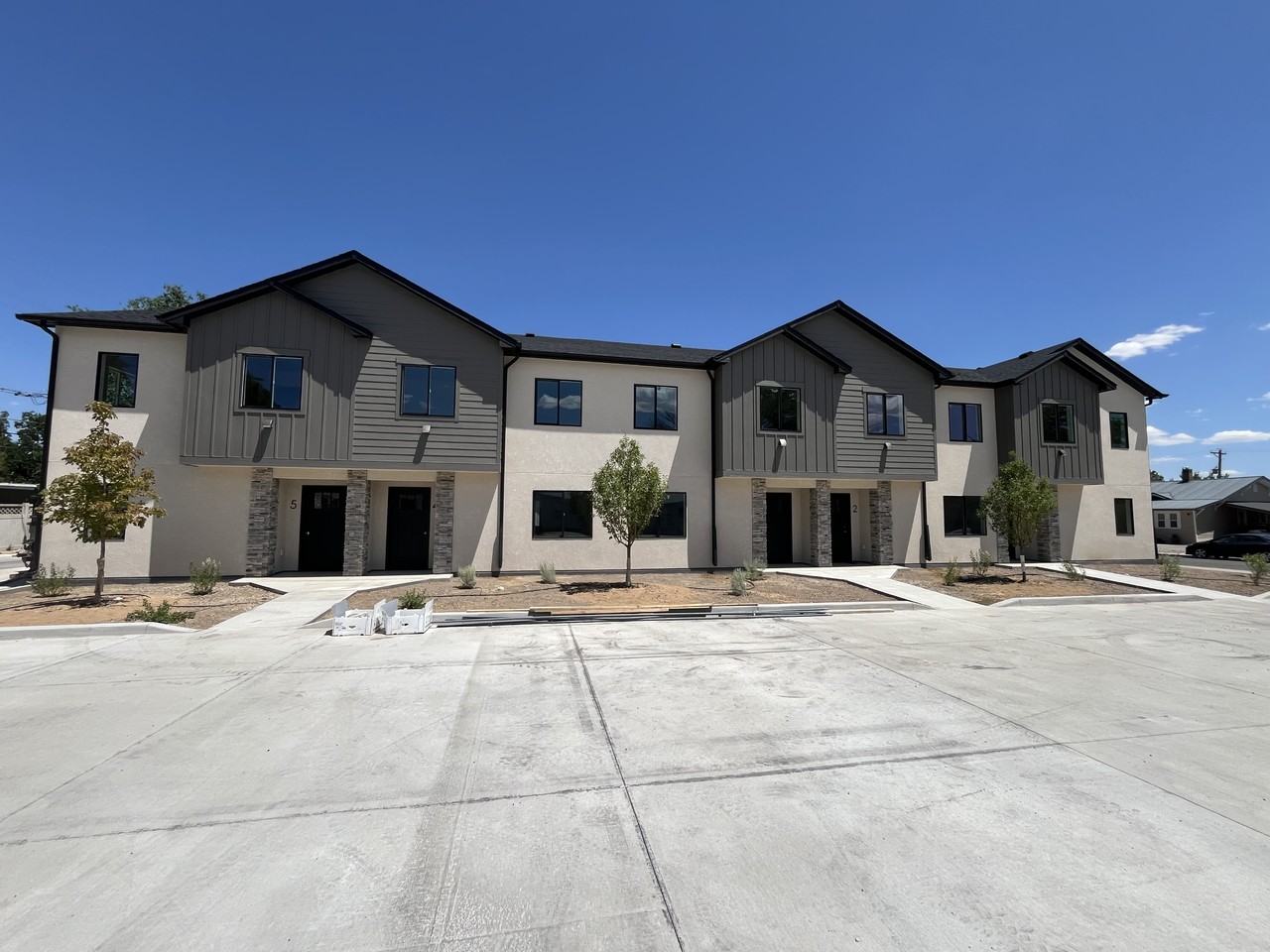 1320 Elm Avenue - Photo 3 of 3