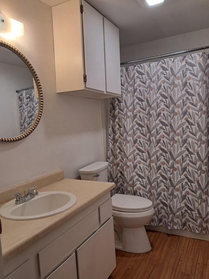 318 East Baldwin Avenue #5 - Photo 7 of 11