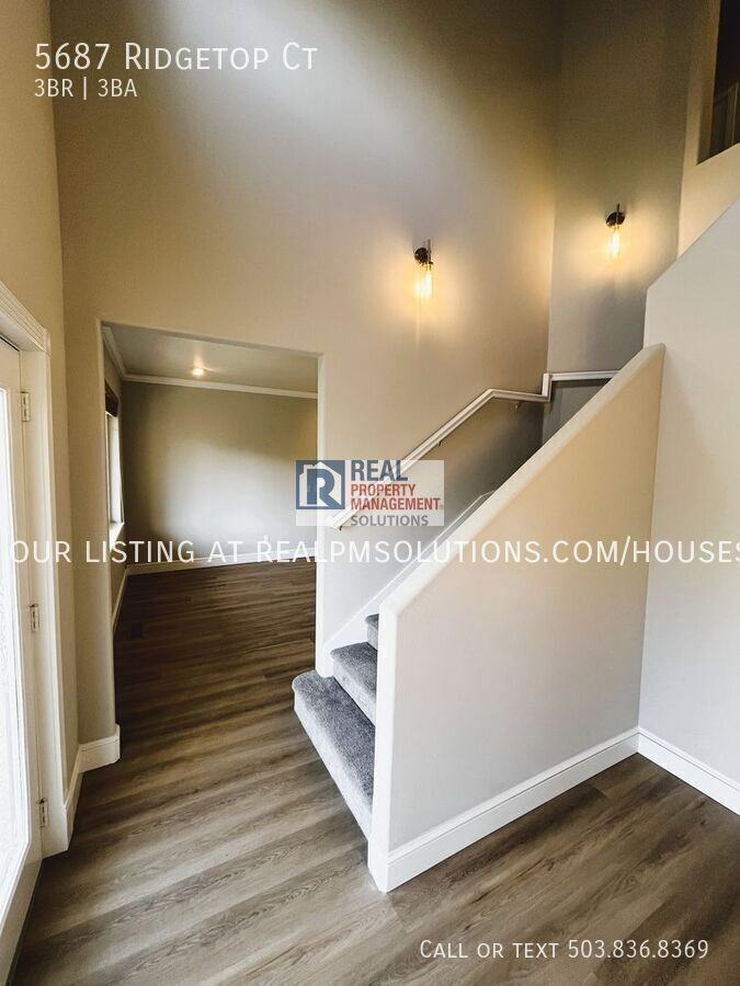 5687 Ridgetop Ct - Photo 3 of 50