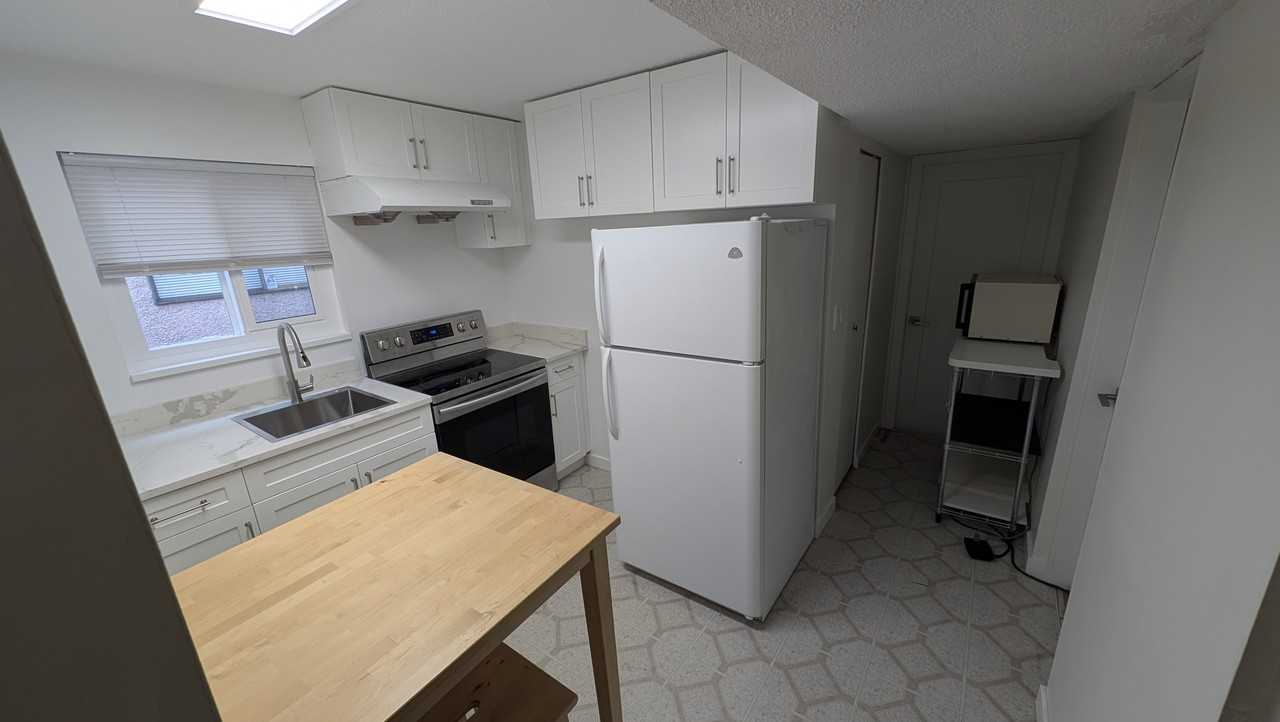 2706 Eton Street - Photo 2 of 5