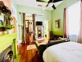 1437 N Prieur St #2 - Photo 1 of 1